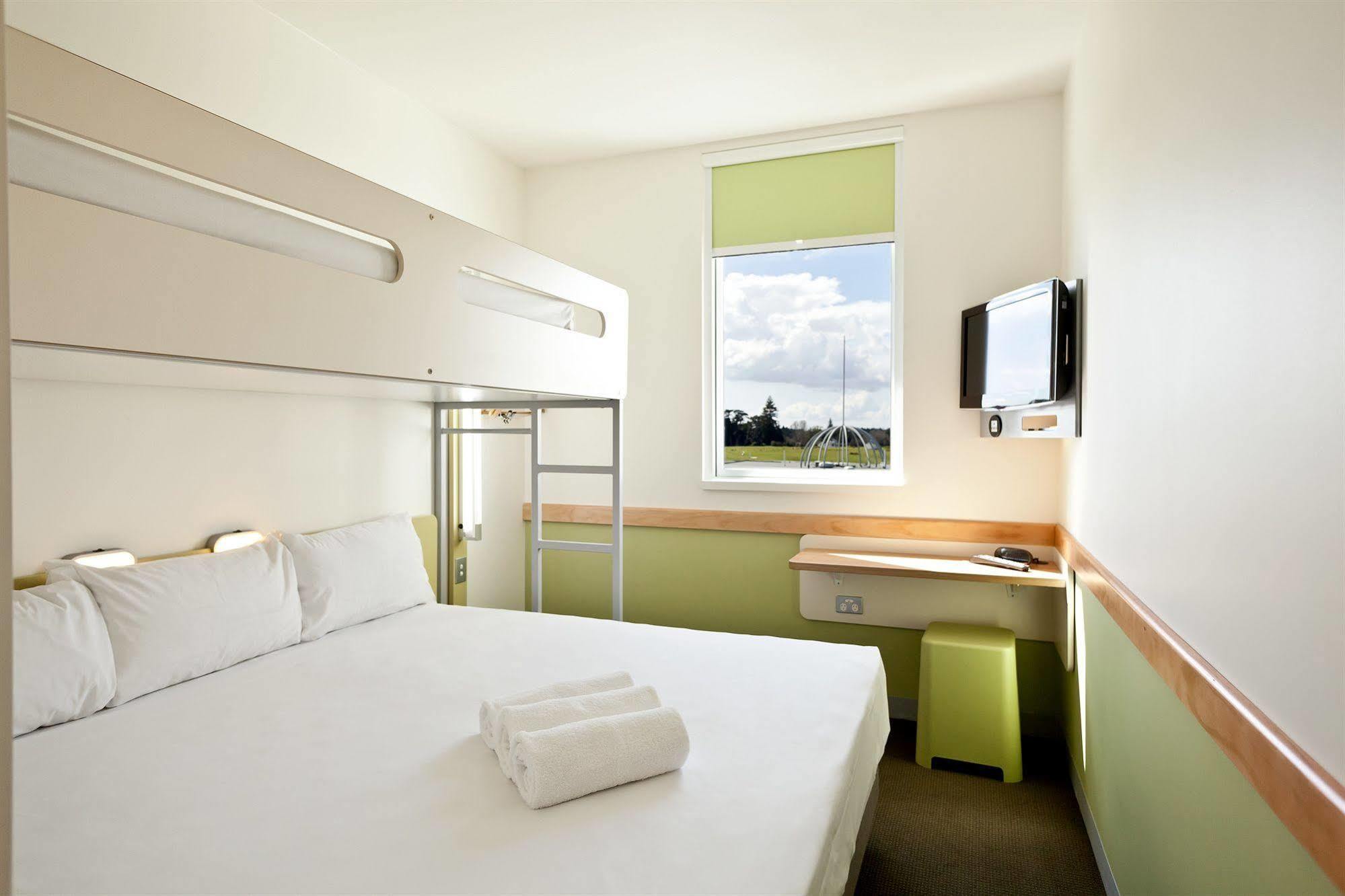 Ibis Budget Auckland Airport Hotel Bagian luar foto