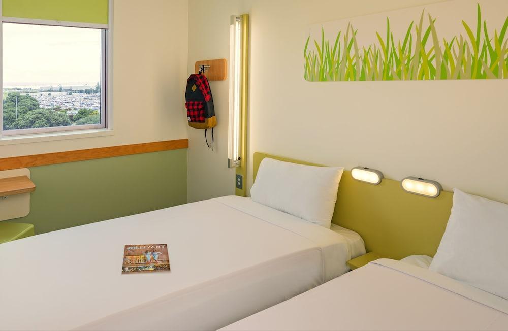 Ibis Budget Auckland Airport Hotel Bagian luar foto